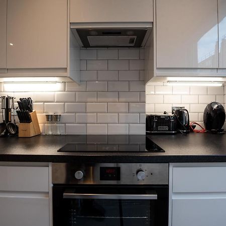 Parkside London Apartment Exteriör bild